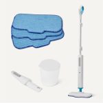 Beste stoomreiniger vloer Amazon Basics Stoomdweil voor het Reinigen van Harde Vloeren met Tank van 450ml, Snoer van 6m, 3 Wasbare Pads, Wit